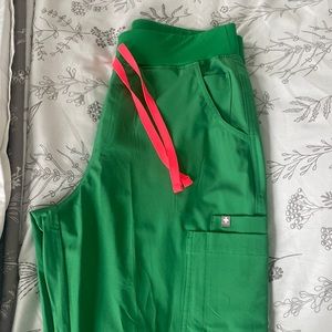 Safety green figs skinny scrub pants